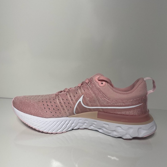 Nike React Infinity Run Flyknit 2 Womens Size 8 Running Shoe Pink CT2423-600 - Picture 7 of 9